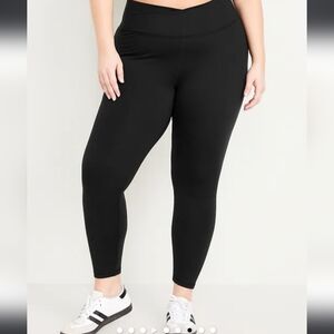 Old Navy Active PowerChill Extra High-Rise Leggings feat Go-Dry moisture-wk 2X
